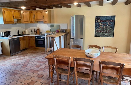 Moulins-le-Carbonnel Cabaña | Casa rural ecológica familiar en el campo, ideal para deportes y naturaleza