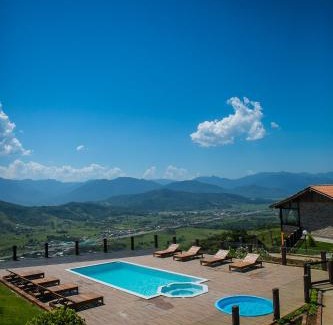 Paulo Lopes Cabina | Eco Mirante Hotel