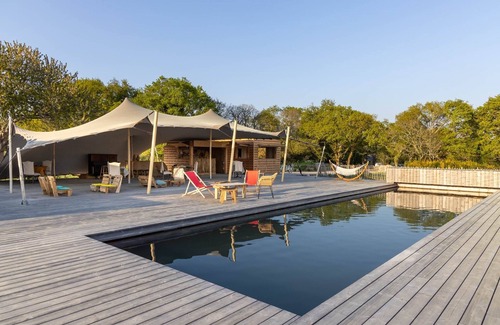 Ploemel Chalet De Esquí | Ecolodge Arz Nature et Surf Camp