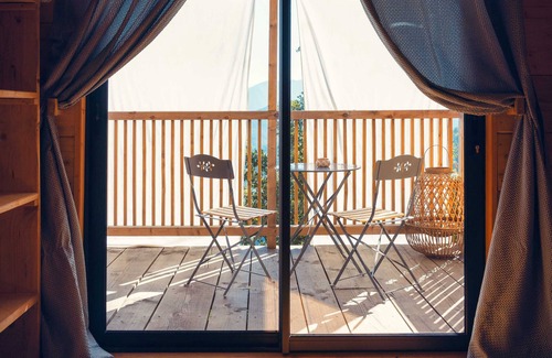Poggio-Marinaccio Casa | Ecolodge en bois au cœur du maquis corse - Cabane La source