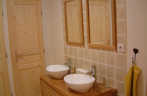 Venterol Casa | Casa de huéspedes ecológica Tallard- Gap-Serre Ponçon: Coeur de Marie