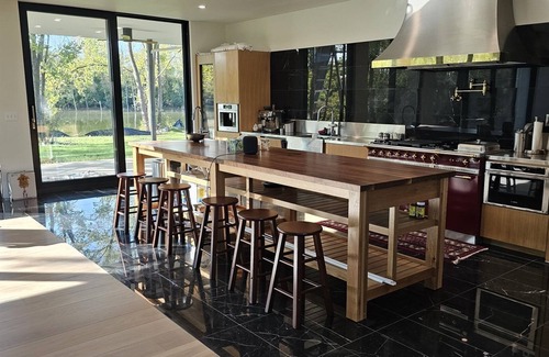 King Casa | 🍃EcoLux Estate w/ La Canche Range & Hot Tub: 7 miles to UM