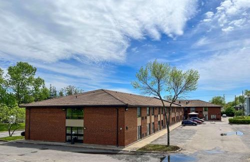 Ste. Foy Hotel | Econo Lodge Airport Quebec