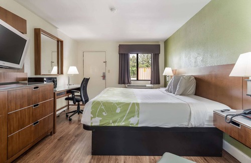 Forest Park Hotel | Econo Lodge Atlanta Airport East