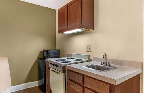 Lugoff Hotel | Econo Lodge Inn & Suites