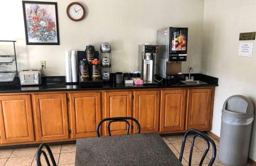 Oklahoma City Cabina | Econo Lodge Oklahoma City Northeast