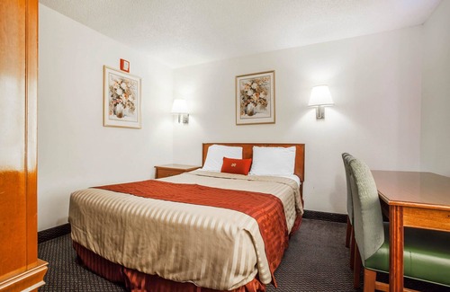 Tukwila Hotel | Econo Lodge SeaTac Airport North