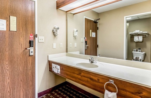 Shelbyville Hotel | Econo Lodge Shelbyville