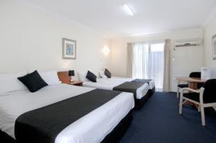 Waterford West Cabina | Econo Lodge Waterford