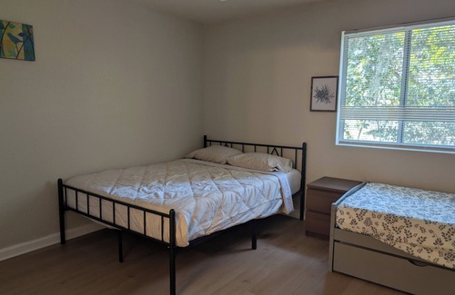 Tallahassee Casa | Economical Townhouse, 3Br/3Ba, 6 mins to FSU [619]