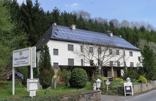 Ammeldingen an der Our Apartamento | Habitación doble económica (peque����a) - Hotel-Restaurant Altes Zollhaus