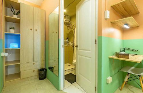 Santolan Casa | Economy Room with Private Bath near LRT Santolan Pasig