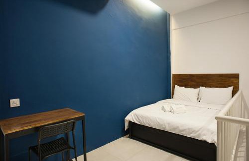 Kampung Sungai Nibong Hotel | Econtel Queensbay