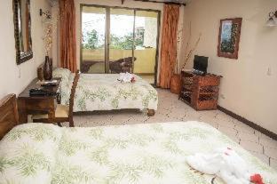 Manuel Antonio Hotel | ECOTICA Boutique Hotel