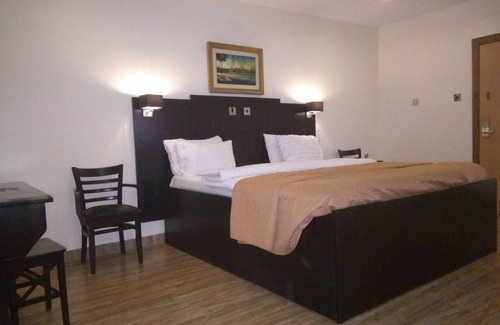 Enugu Hotel | Eden Crest Hotel & Resort