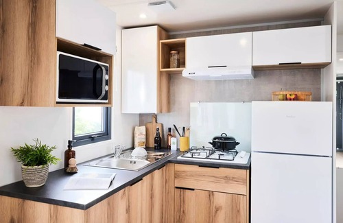 Pouzauges Casa | Eden Trio mobile home - 3 bedrooms + TV sleeps 6