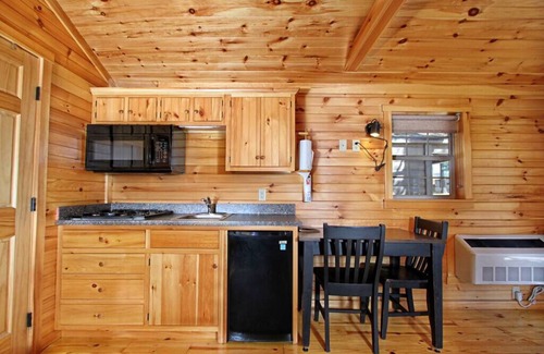 Centre Hall Cabina | Efficiency Cabin 44