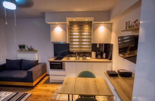Trikala Apartamento | Efi's little treasure!