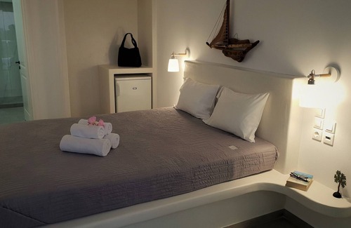 Milos Casa | Efthimias Rooms