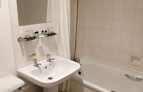 Elgin Hotel | Eight Acres Hotel