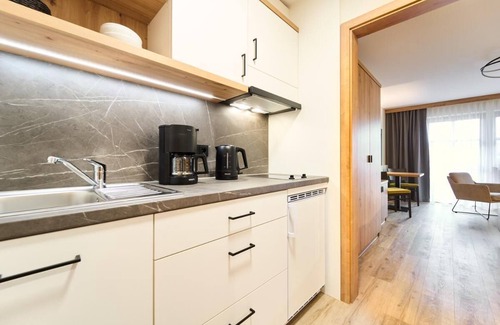 Riedenburg Apartamento | Ein-raum-appartement mit Frühstück und Balkon