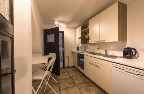 Breuberg Casa | Einzigartiges Ferienhaus im Besonderem Flair, Kachelofen und Großem Garten