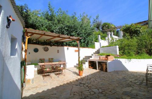 Linares de la Sierra Casa | El Balcón de Linares by SIERRA VIVA