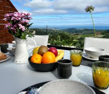Udias Casa | El Balcón de Oyambre - Vistas al mar y montaña
