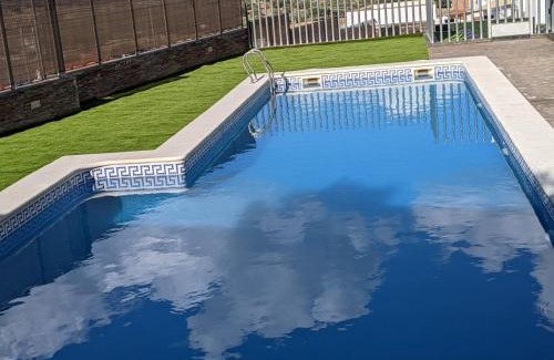 Segura de León Apartamento | El Barro Colorao