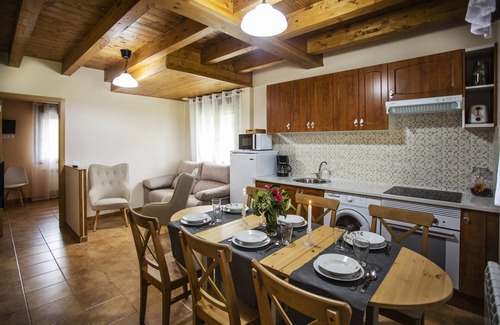 Peruyes Apartamento | EL CAMPO MATEO APARTAMENTO EL TRASGU