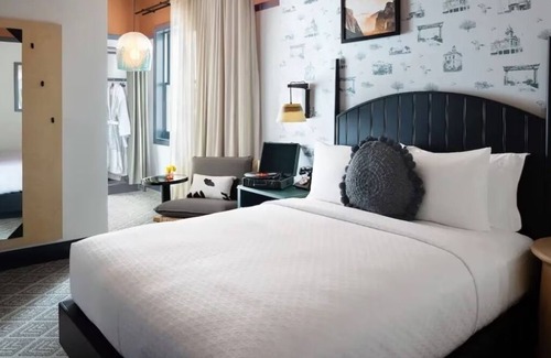 Merced Hotel | El Capitan Hotel Arbor Lane Queen - Gateway to Yosemite