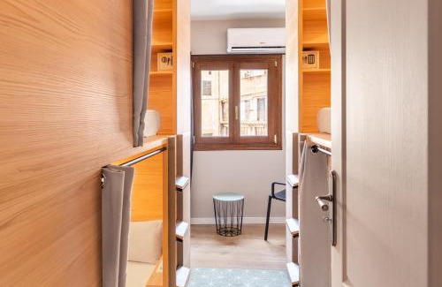 Cort Hostal | El Josemari Youth Hostel - Albergue Juvenil