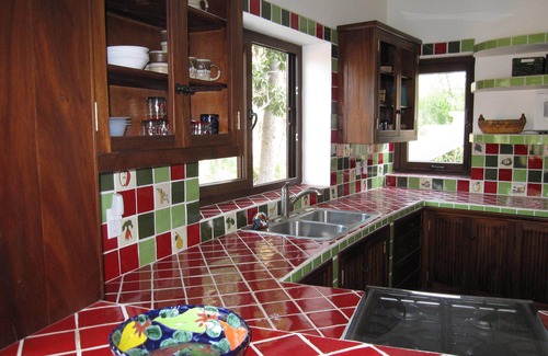 San Francisco Casa | EL NIDO DE LA TORTUGA - Casita acogedora, junto a la piscina, enclavada en la ladera