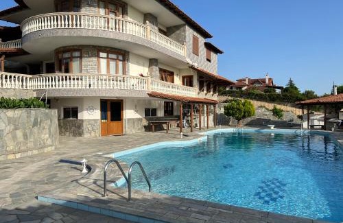 Agia Triada Casa | El Paraiso Premium