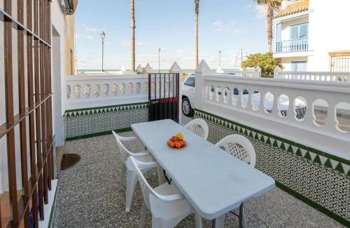 Chipiona Chalet De Esquí | El Paseo del Faro