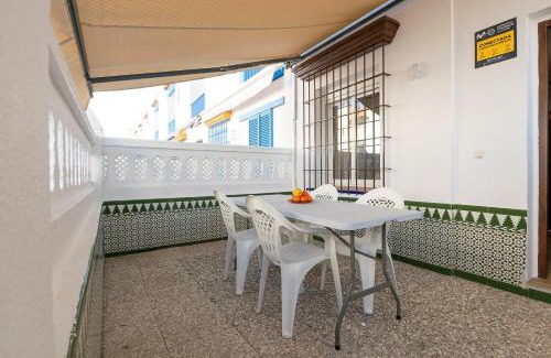 Chipiona Chalet De Esquí | El Paseo del Faro