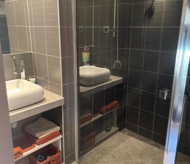 Montauriol Apartamento | El pati català