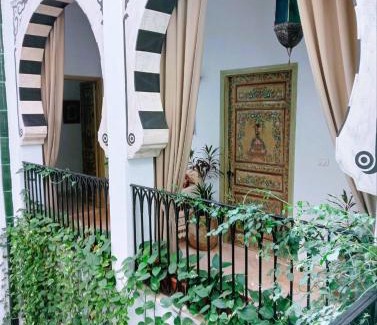 Medina of Tunis Casa | El Patio Courtyard House