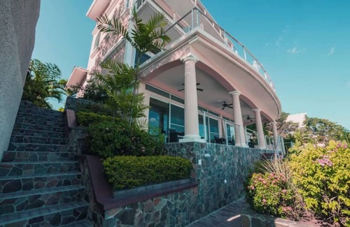 San Miguelito Apartamento | El Penthouse – Oceanfront Luxury – Panama Coast