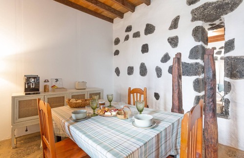 San Bartolome Villa | 'El Rincón de Guatisea' con vistas a la montaña, terraza privada y Wi-Fi