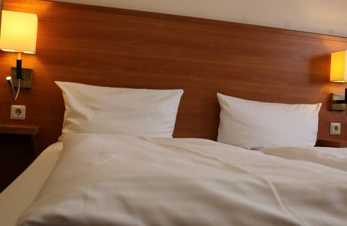 Rothenburgsort Hotel | Elbbrücken Hotel