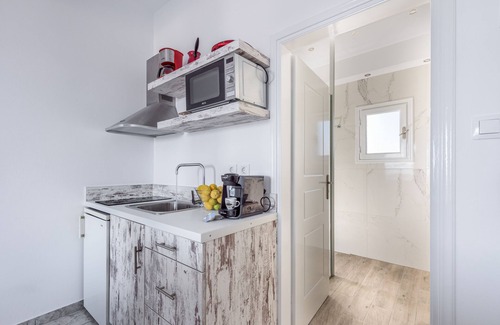 Adamas Hotel | Elea Milos