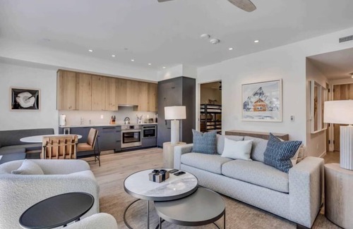 Snowmass Village Cabina | Electric Pass Lodge 105