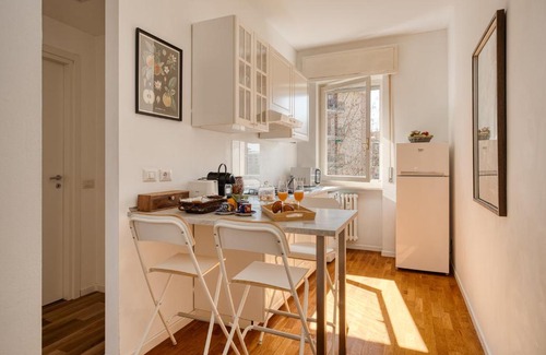 Forze Armate - Sella Nuova Apartamento | Elegance & Relax - Tennis, child park, 20 minutes from Duomo