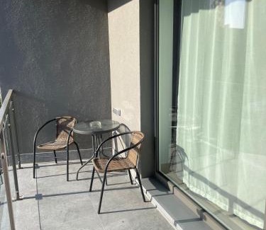 Centrum Apartamento | Elegant 2 Bed Apartment free Parking