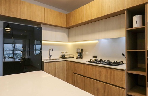 San Antonio Apartamento | Elegant 2BR Duplex PH with Ocean View in Miraflores