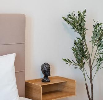 Karpenisi Apartamento | Elegant 3 Bdr Apartment City Retreat in Kypseli