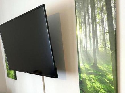 Peterlee Casa | Elegant 3BR Seaside Stay Walk to Beach Ideal for Families or Groups