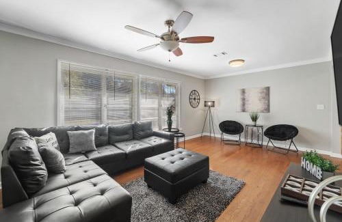 Stone Mountain Casa | Elegant 4BDR Atlanta Home Perfect for Families