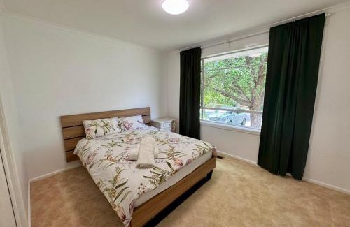 Red Hill Casa | Elegant 4BR Home in Red Hill